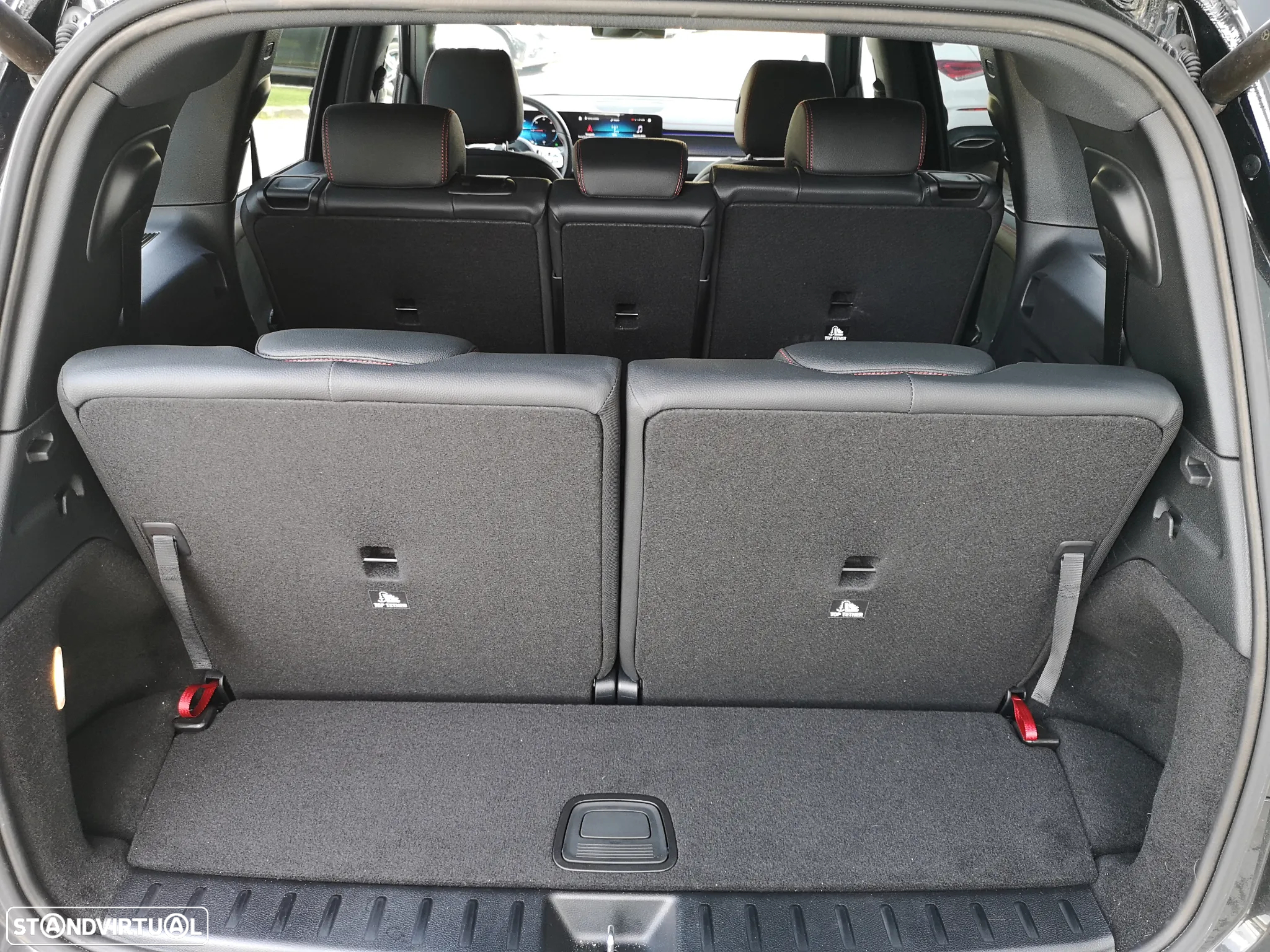Mercedes-Benz EQB 250 AMG Line - 22