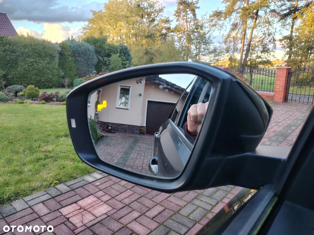 Volkswagen T-Roc 1.0 TSI OPF Style - 22