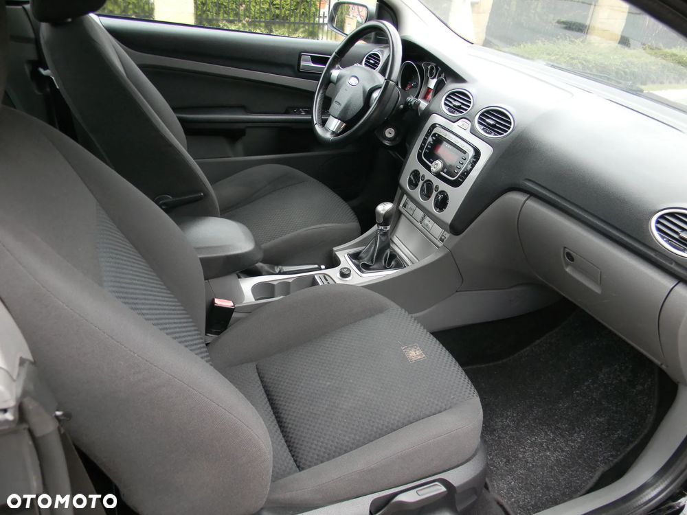 Ford Focus 1.6 Sport - 21