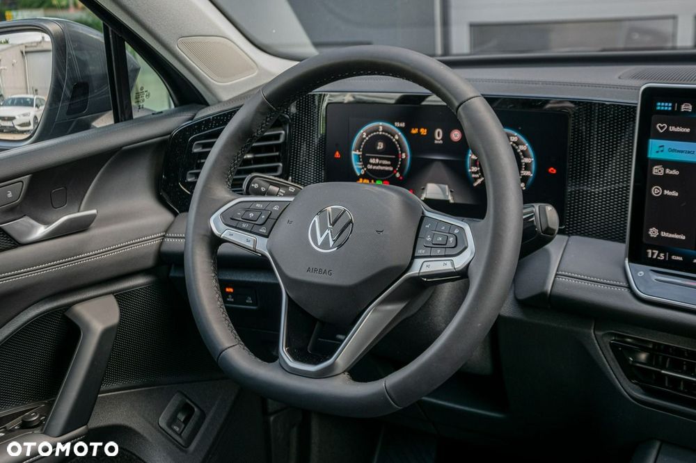 Volkswagen Tiguan - 22