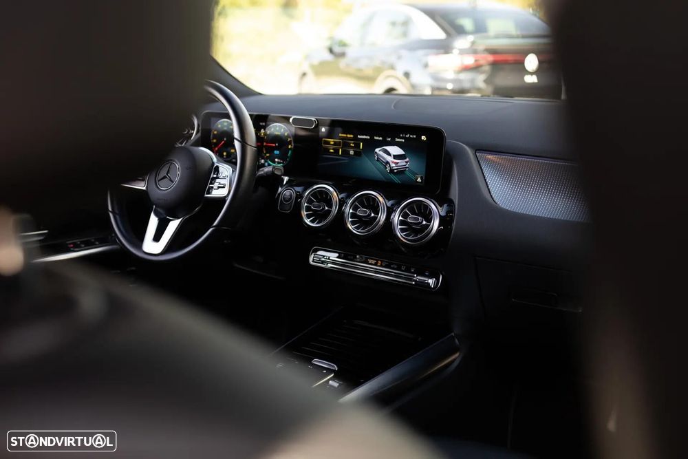 Mercedes-Benz GLA 250 e 8G-DCT Progressive - 36