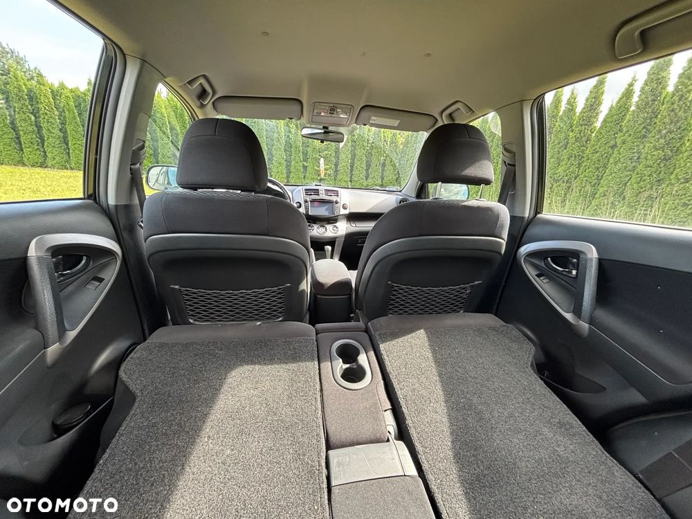 Toyota RAV4 2.0 4x4 Automatik Sol - 38
