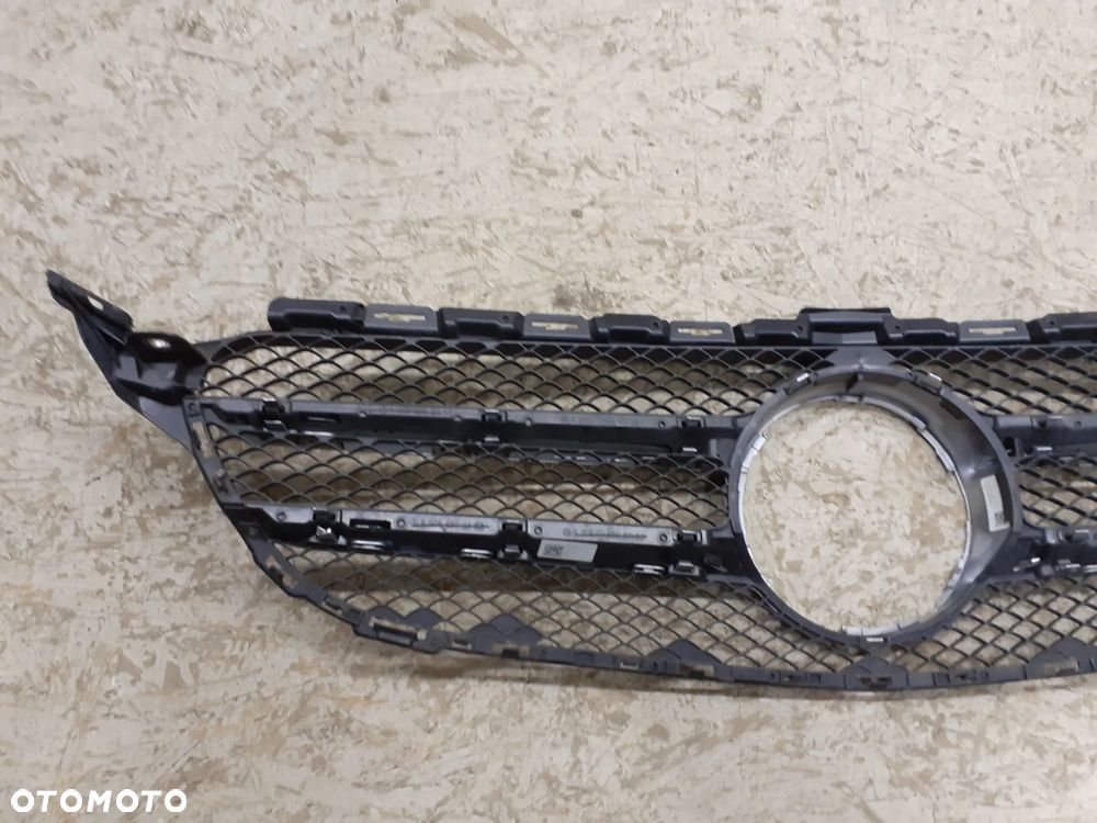 GRILL ATRAPA MERCEDES C-KLASA W205 2014-2017R A2058800183 - 9