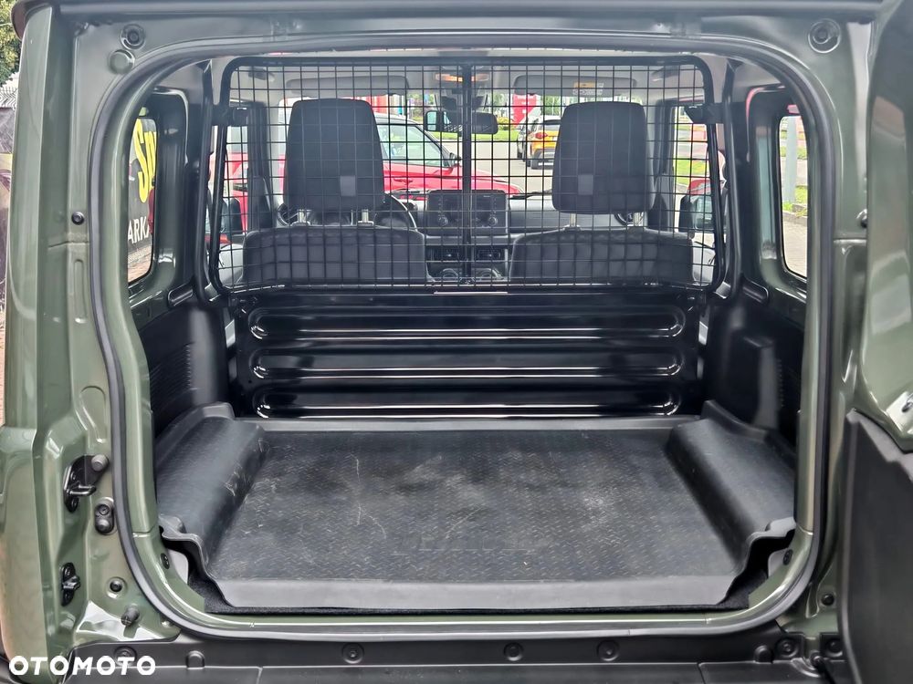 Suzuki Jimny 1.5 Pro - 25