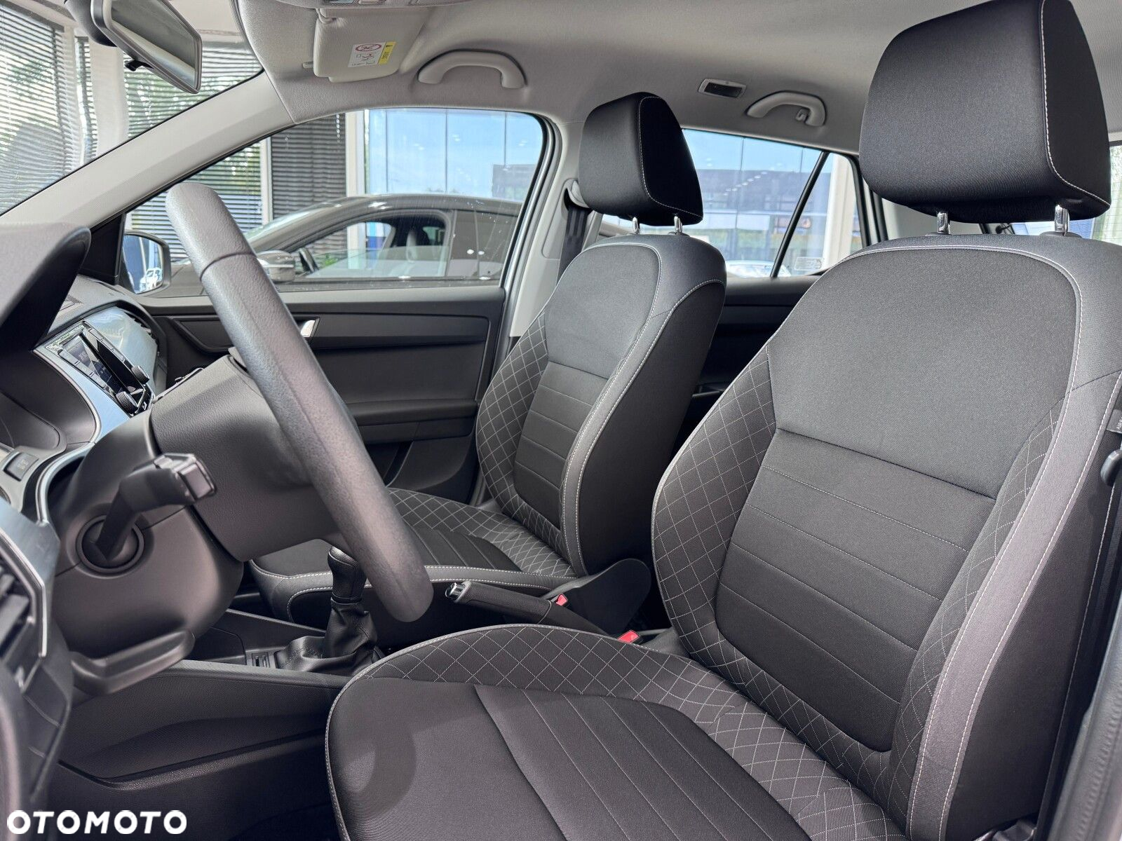 Skoda Fabia 1.0 Ambition - 10