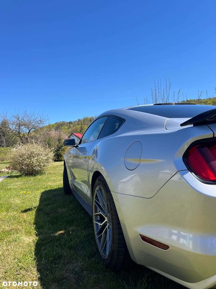 Ford Mustang 3.7 V6 - 5