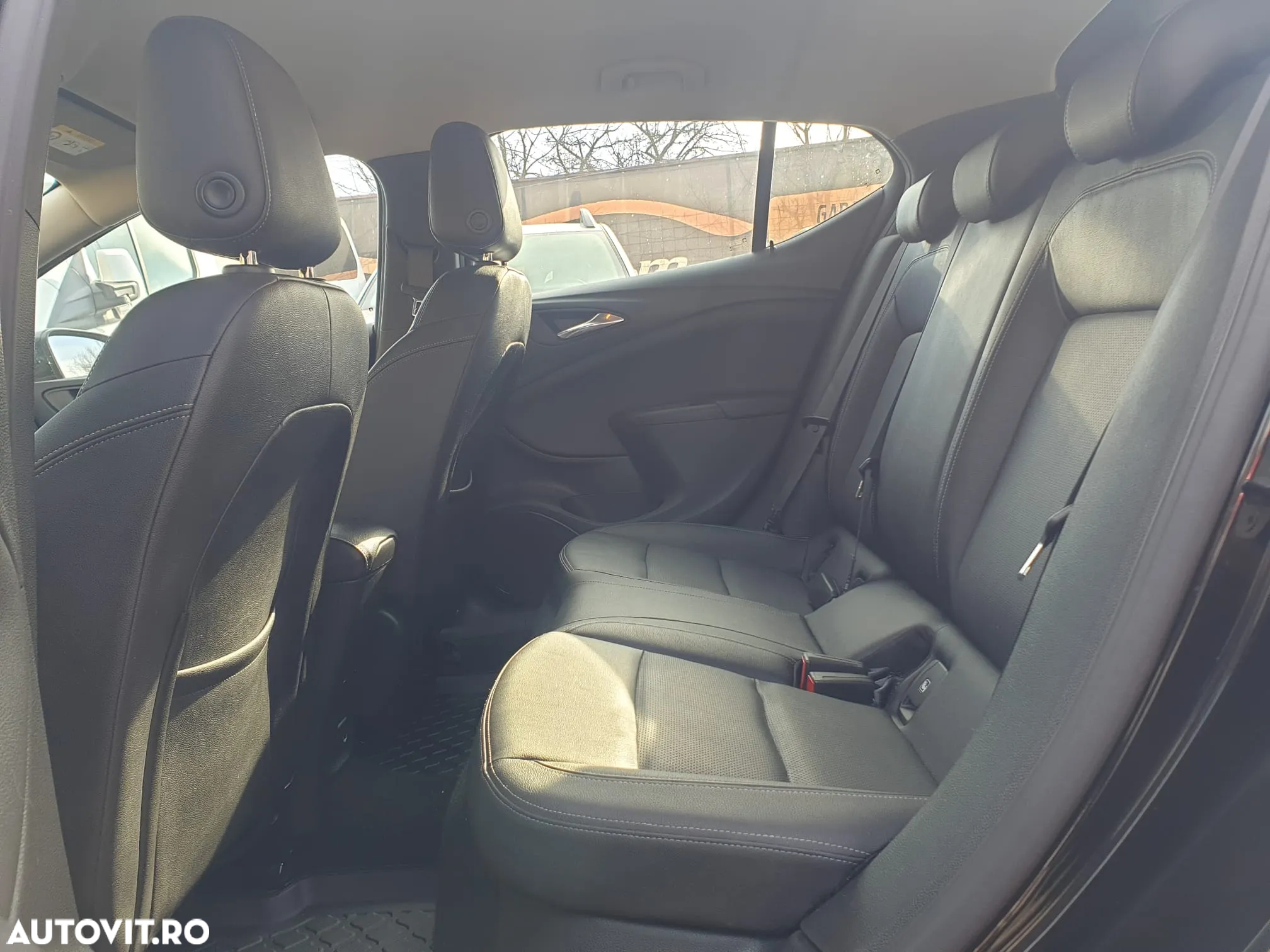 Opel Astra 1.2 Turbo Start/Stop Business Elegance - 13