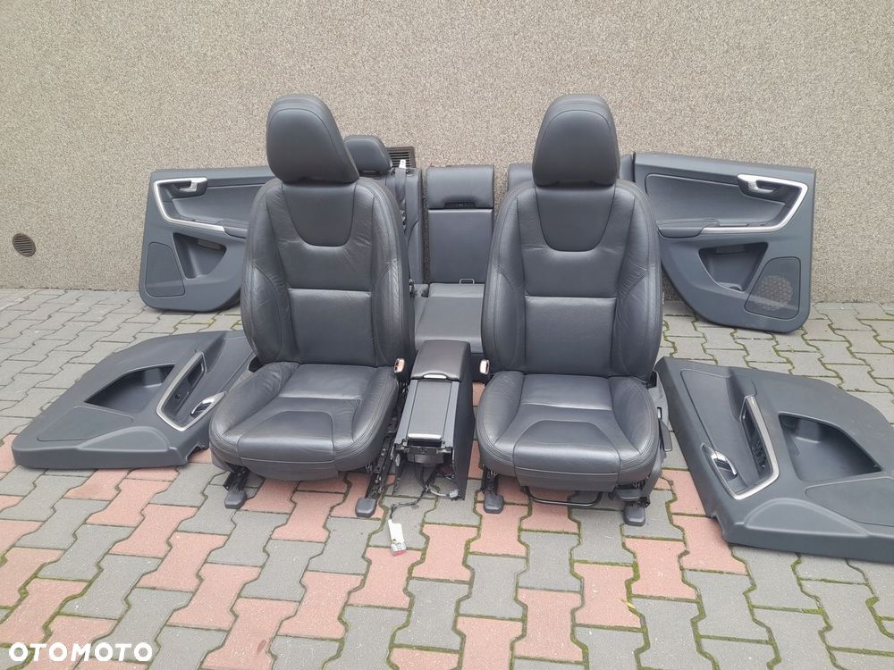 FOTELE SKÓRA KANAPA TYŁ PODWYŻSZANA VOLVO XC60 LIFT 2014R UK - 2