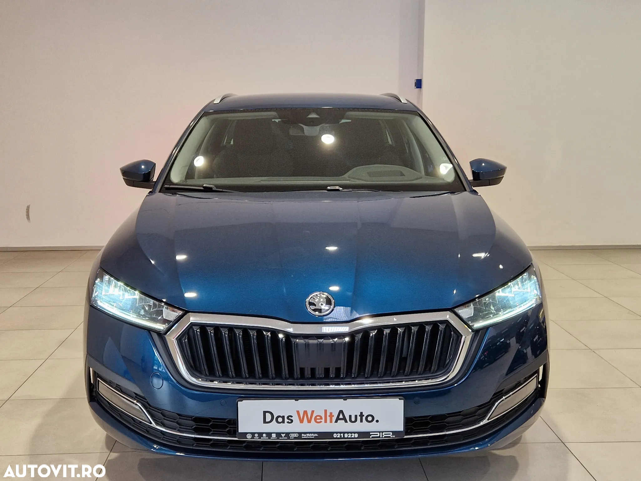 Skoda Octavia Combi 1.4 TSI iV DSG Style - 4