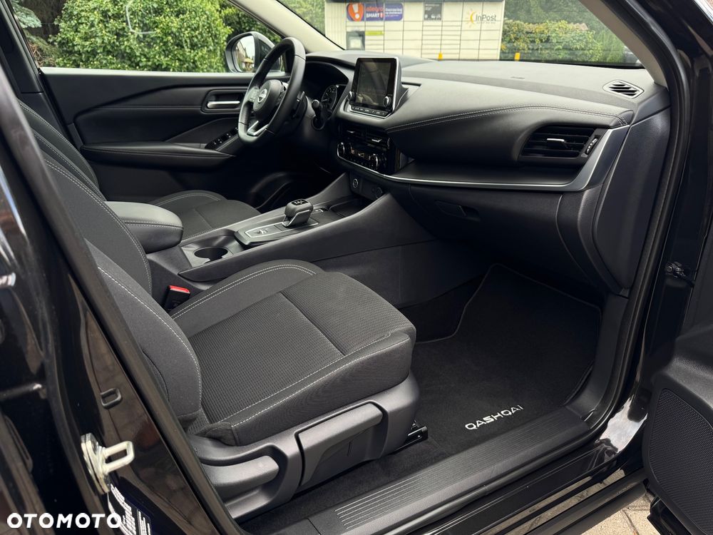 Nissan Qashqai 1.3 DIG-T MHEV Xtronic N-Connecta - 28