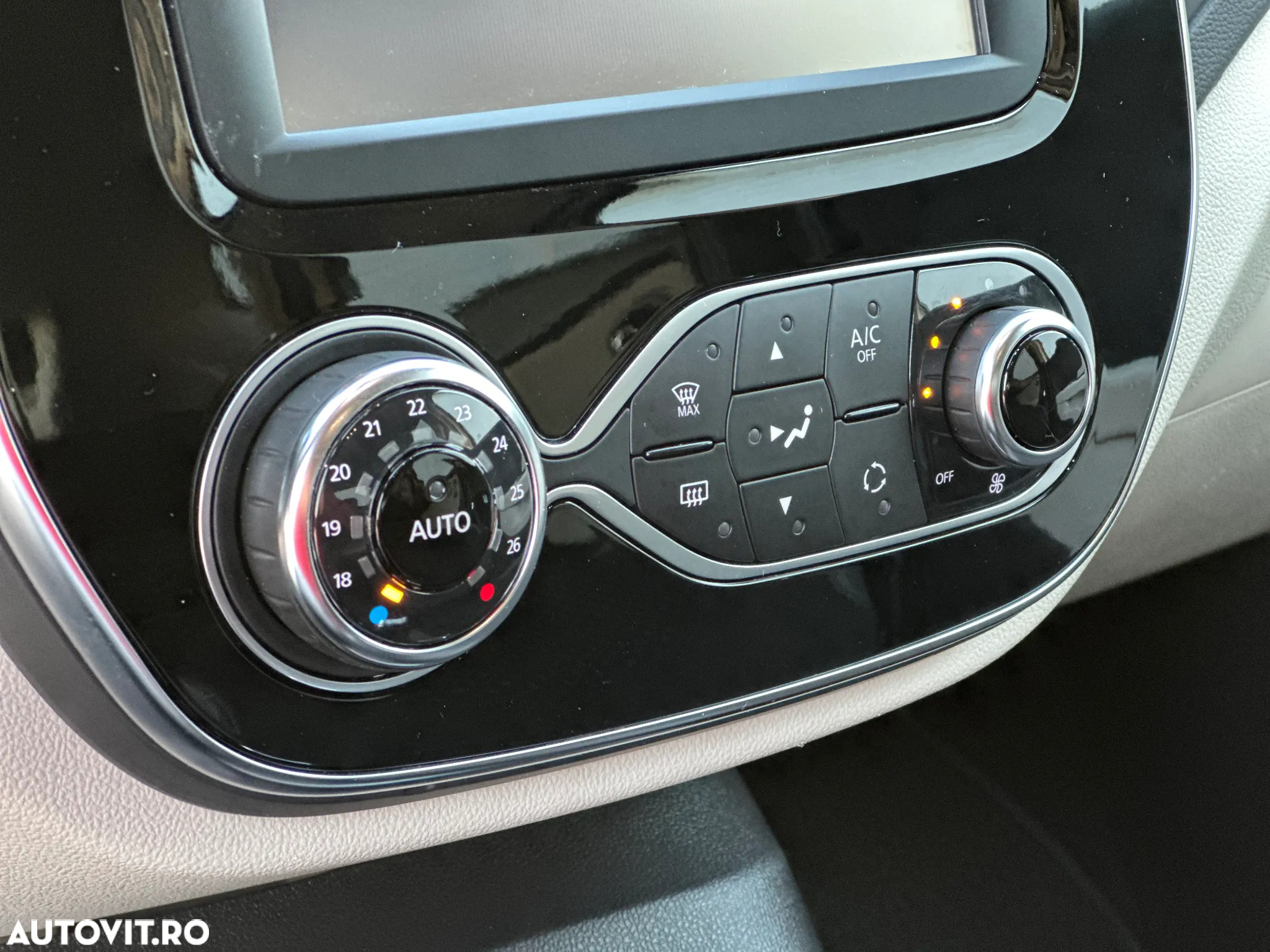 Renault Captur ENERGY TCe 90 Start&Stop Intens - 12