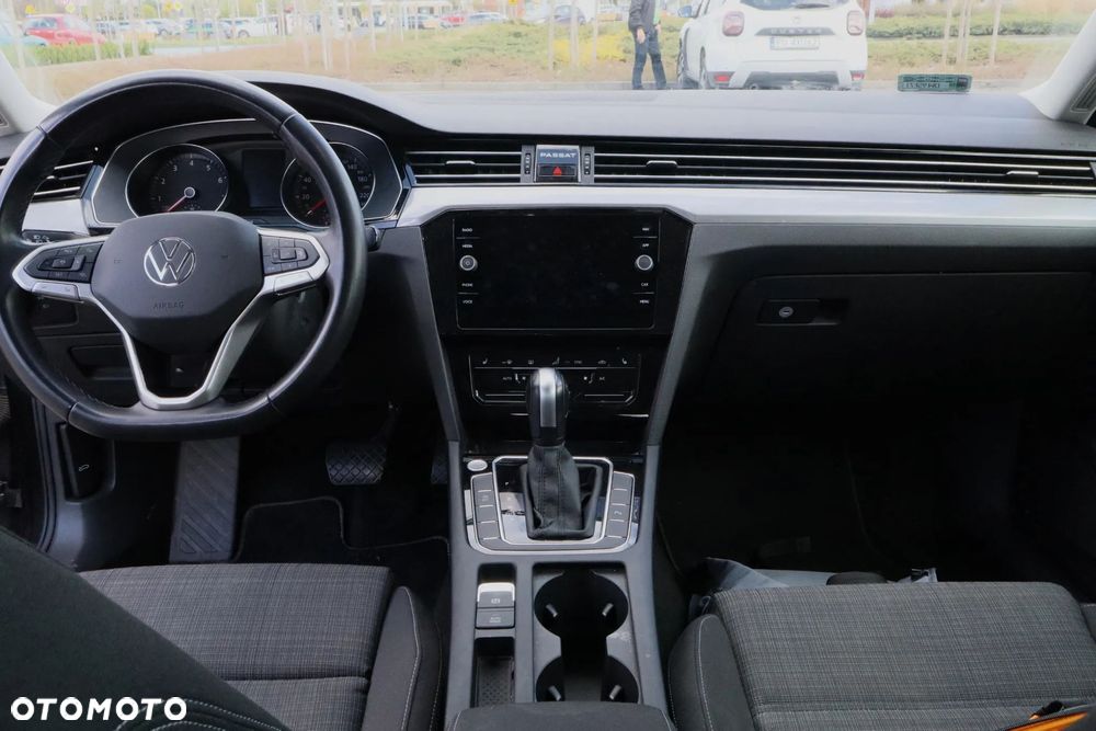 Volkswagen Passat 1.5 TSI EVO Business DSG - 12