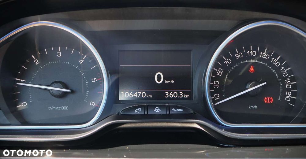 Peugeot 2008 - 18