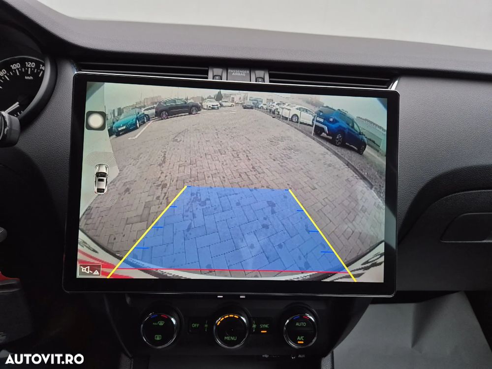 Skoda Octavia 2.0 TDI STYLE - 18