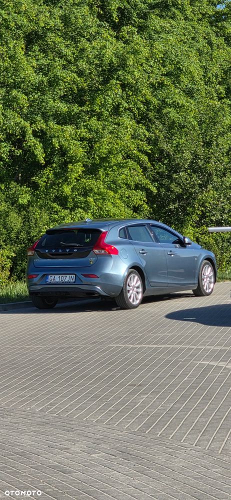 Volvo V40 D2 R-Design Summum - 24
