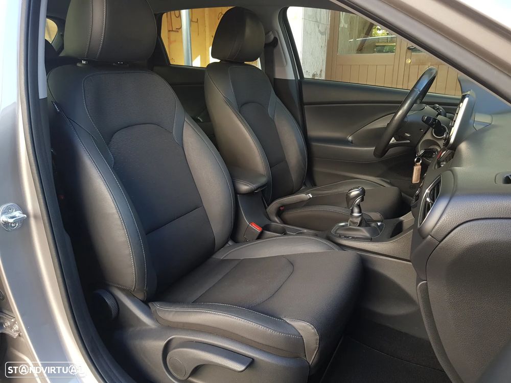 Hyundai i30 1.6 CRDi Launch Edition - 36