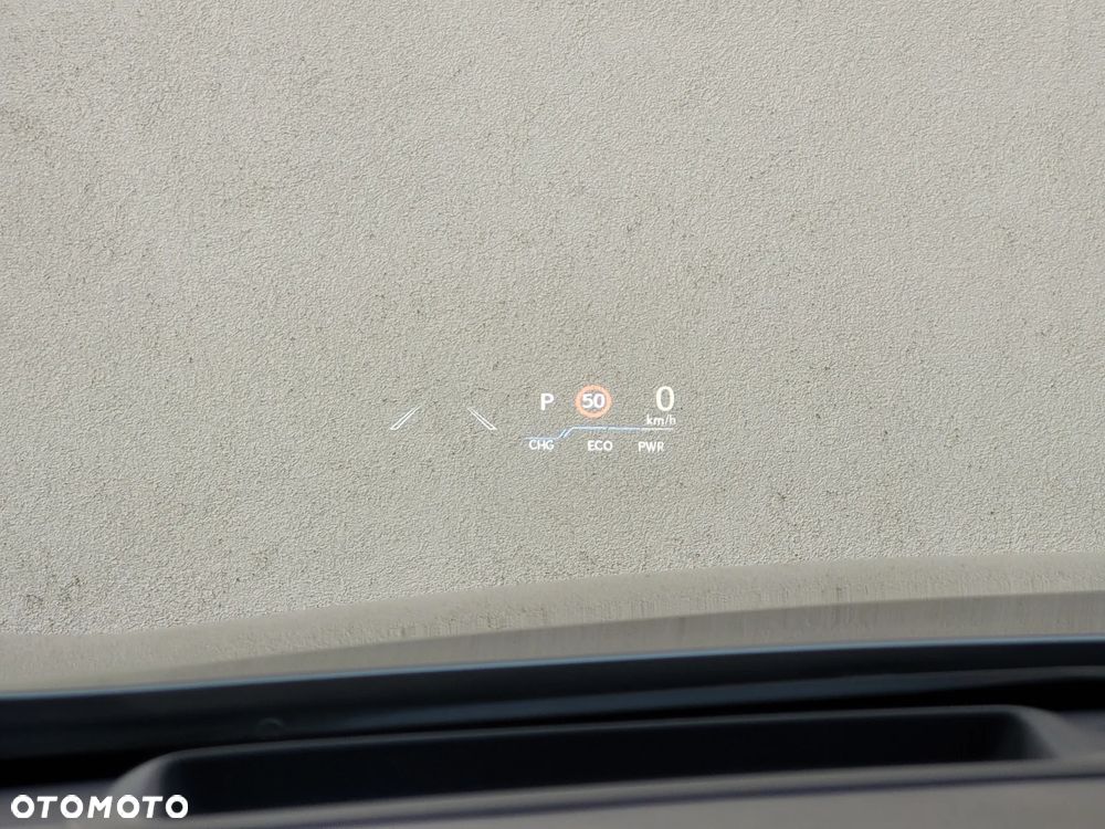 Lexus UX 250h F Sport AWD - 27