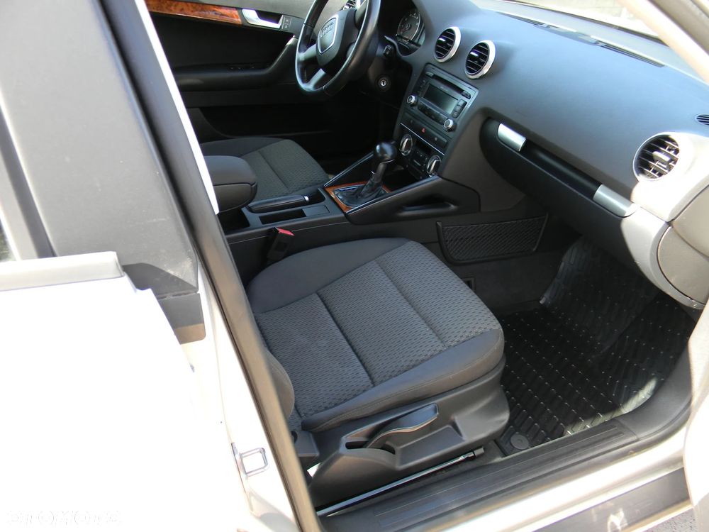 Audi A3 Sportback 1.4 TFSI S tronic Attraction - 13