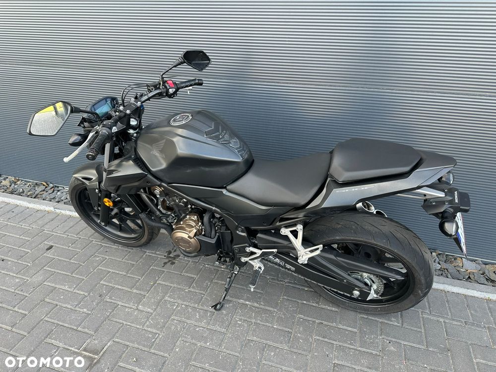 Honda CB - 3