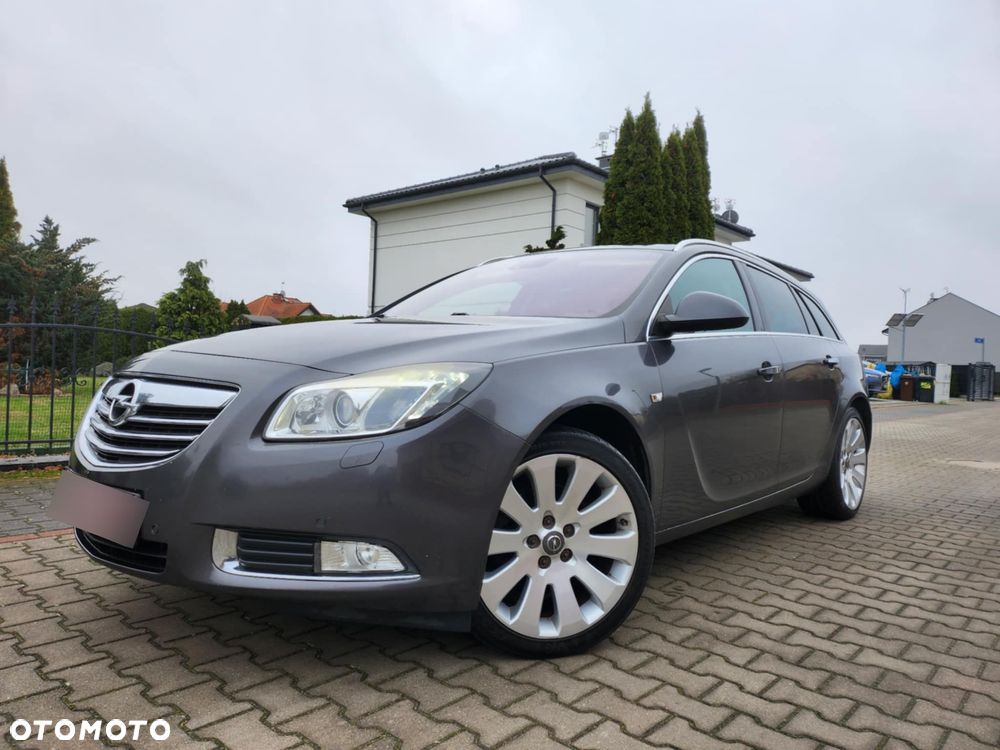 Opel Insignia - 1