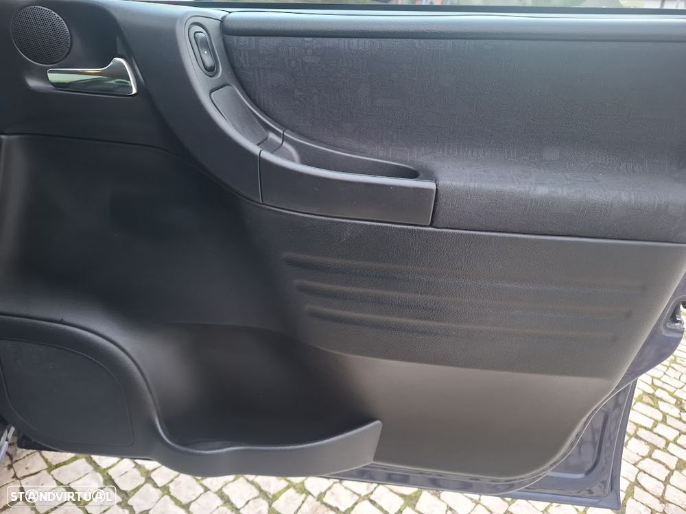 Opel Zafira 2.0 DTi Elegance - 36