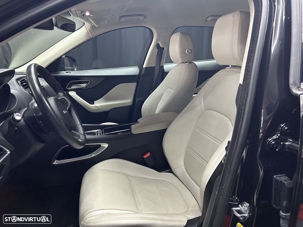 Jaguar F-Pace 2.0 i4D Portfolio Aut. - 9