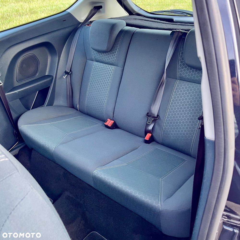 Ford Fiesta 1.25 Ghia - 13
