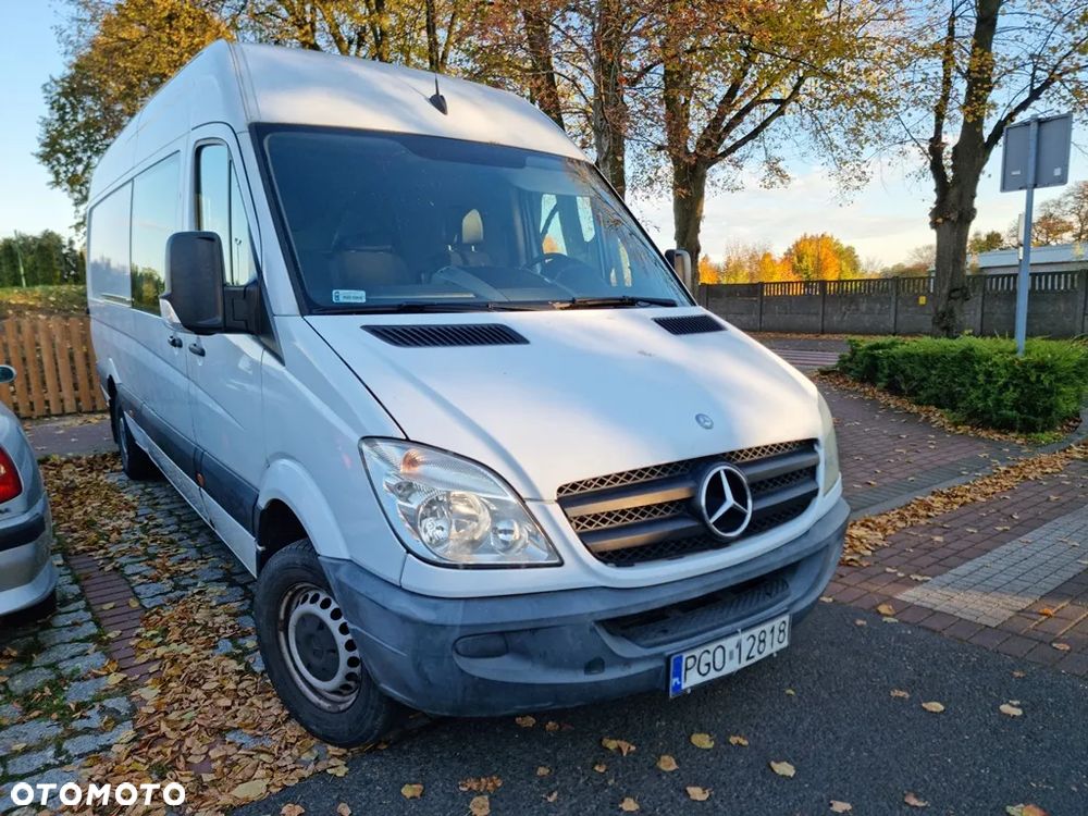 Mercedes-Benz Sprinter - 1