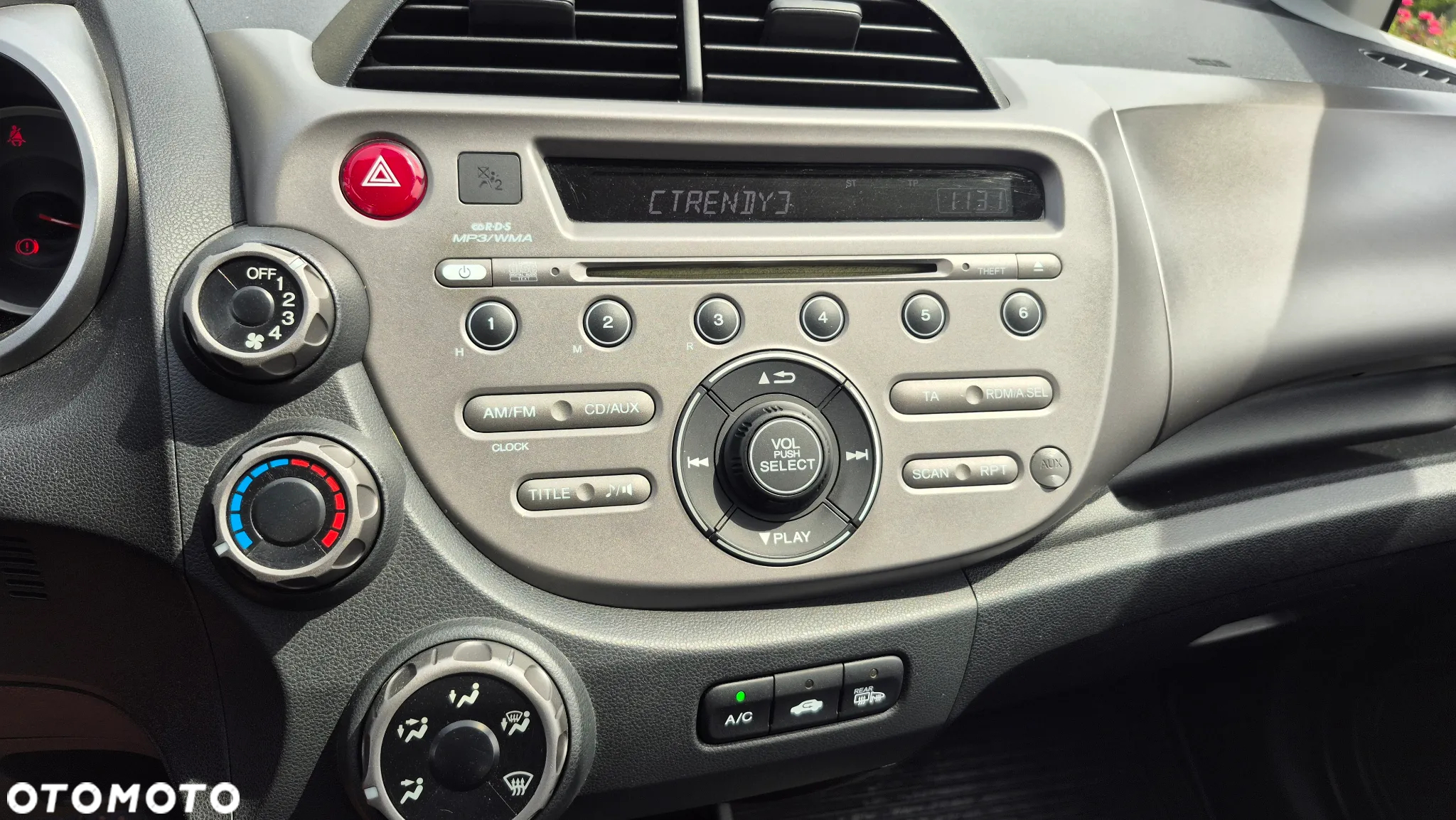 Honda Jazz - 12