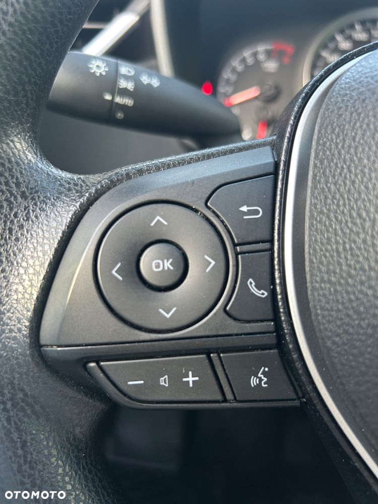 Toyota Corolla - 11