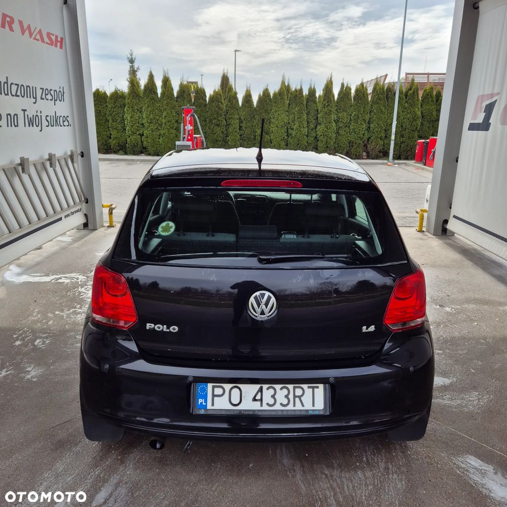 Volkswagen Polo 1.4 16V Comfortline - 5