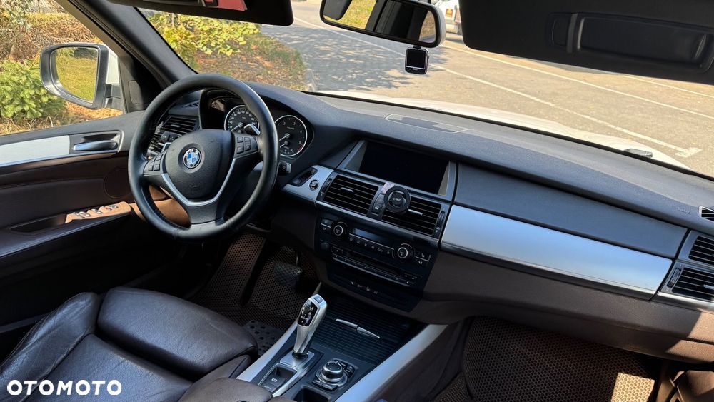 BMW X5 - 6