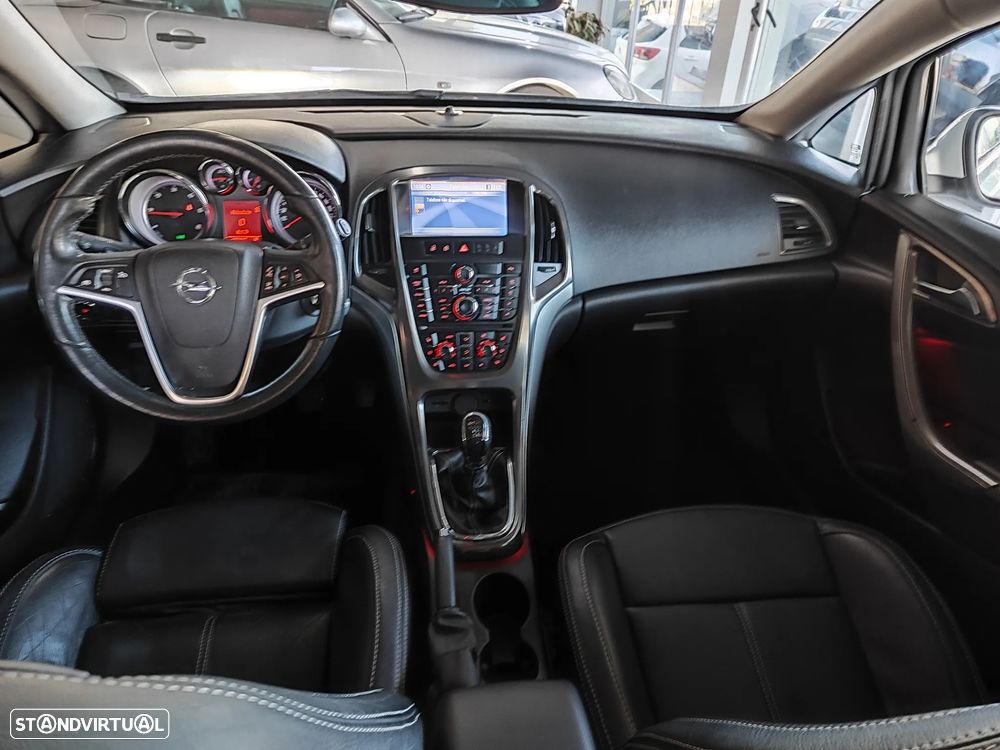 Opel Astra Sports Tourer 1.7 CDTI DPF ecoFLEX S&S Innovation - 22