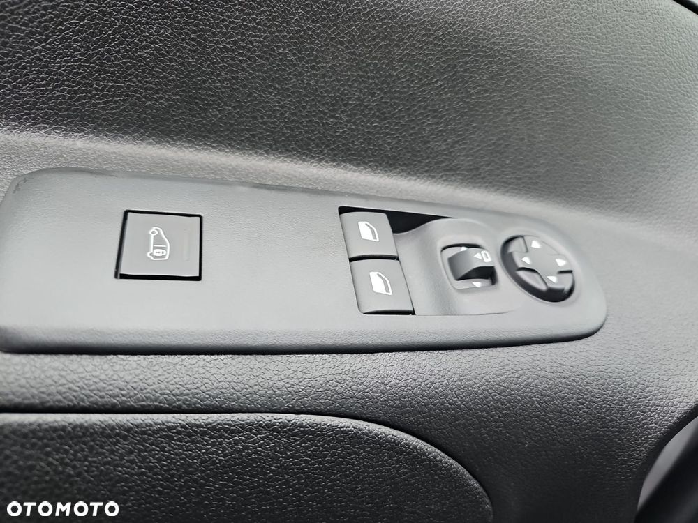 Fiat Doblo - 22