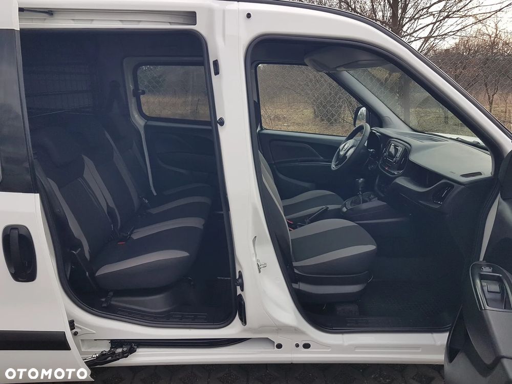 Fiat Doblo 1.6 Multijet 16V Easy - 23