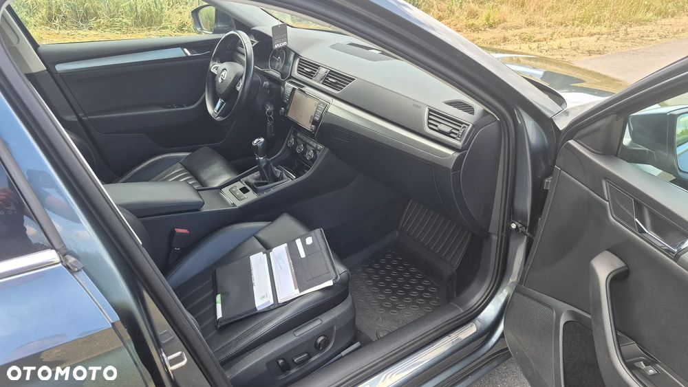 Skoda Superb 2.0 TDI Style - 7