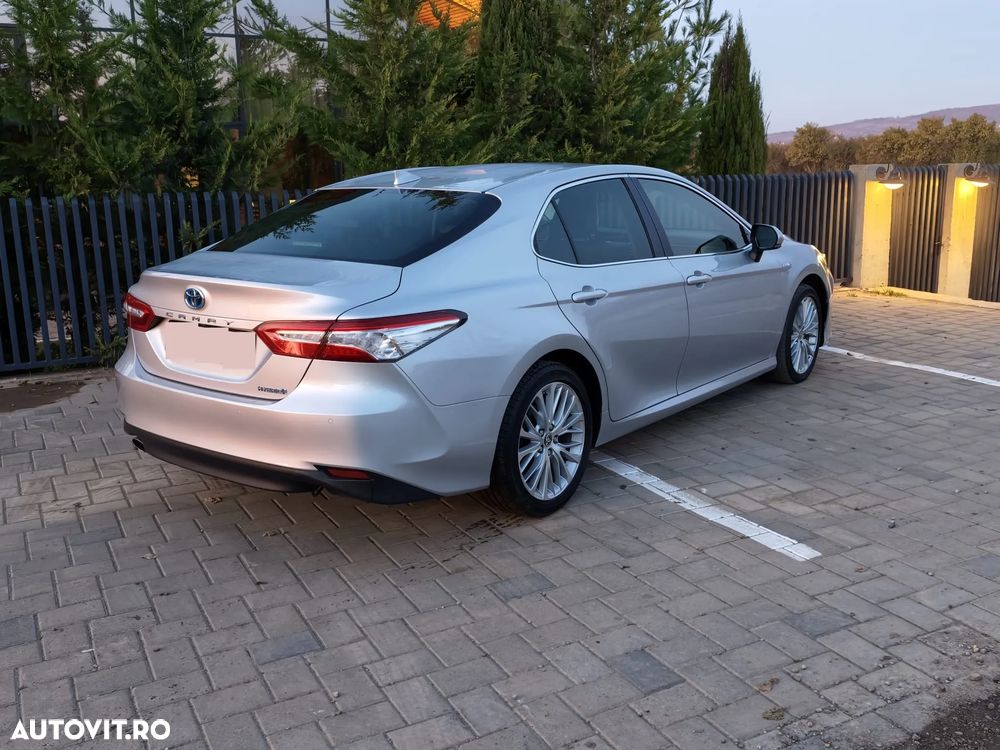 Toyota Camry Business Edition - 7
