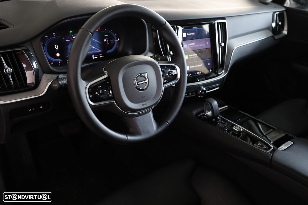 Volvo V60 2.0 T6 AWD TE Plus Dark - 8