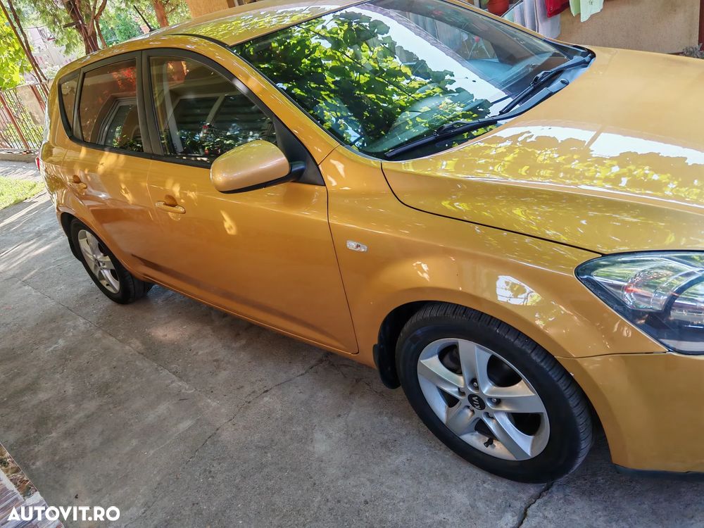 Kia Ceed Cee'd 1.6 GSL Best - 3