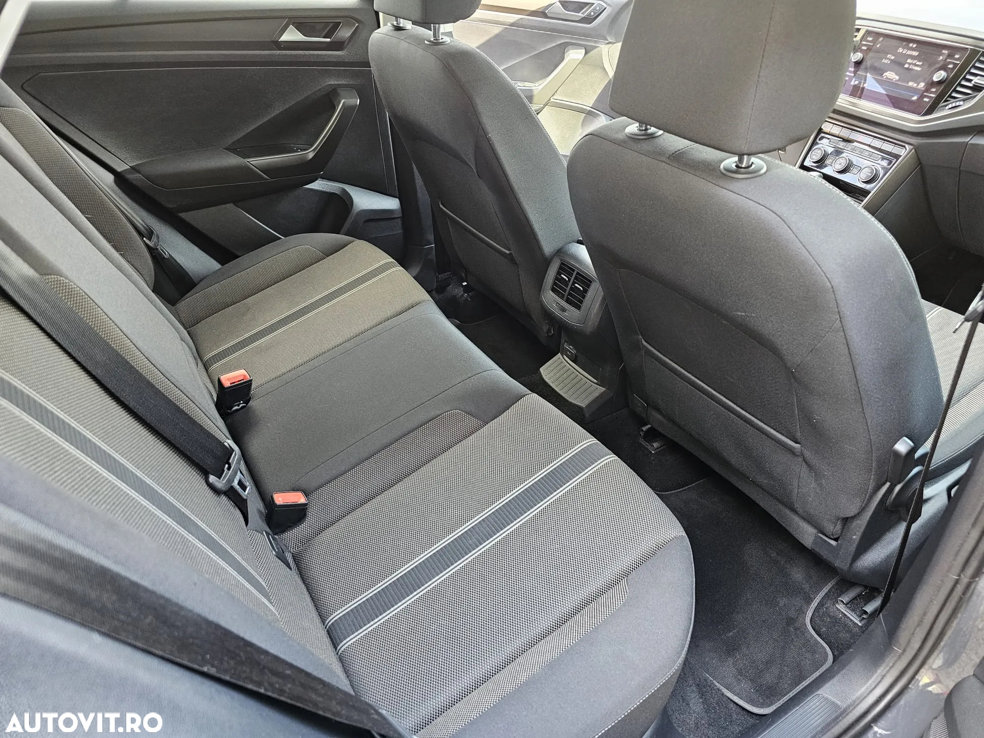 Volkswagen T-ROC 2.0 TDI DSG Style - 14