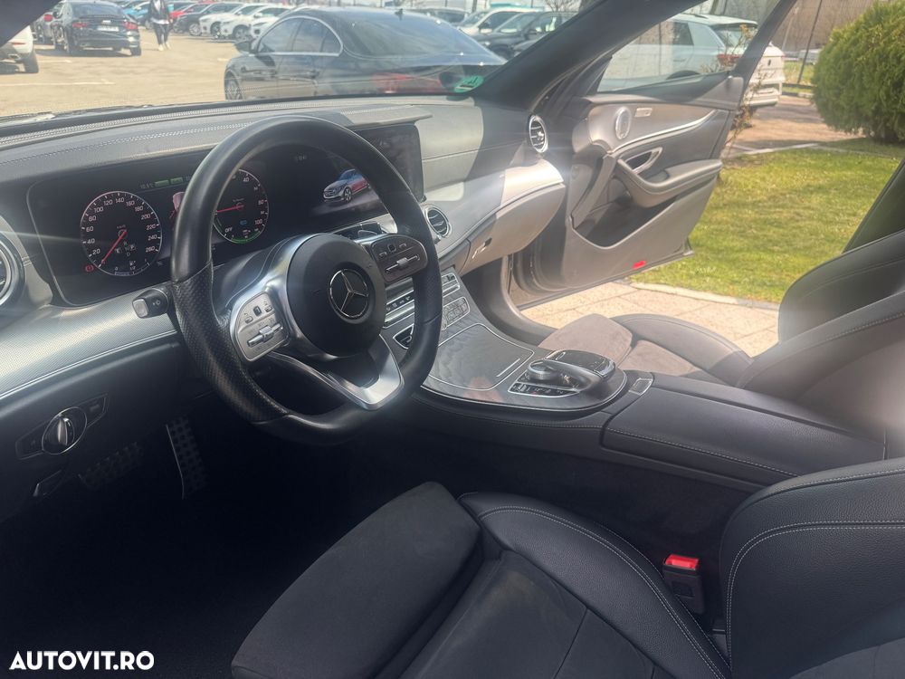 Mercedes-Benz E 300 T-Modell - 29