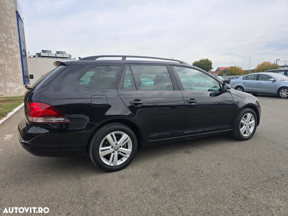 Volkswagen Golf - 4
