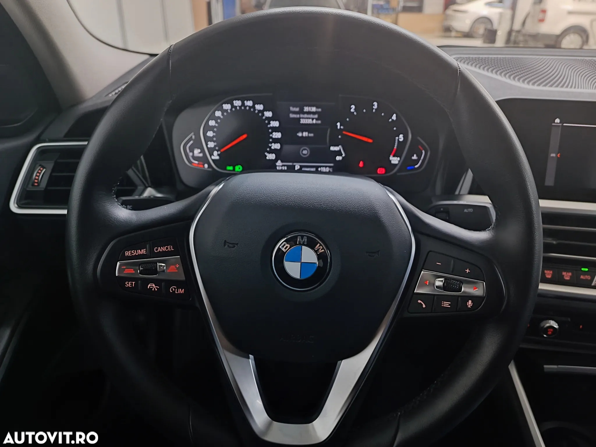 BMW Seria 3 320d xDrive Aut. Luxury Line - 11