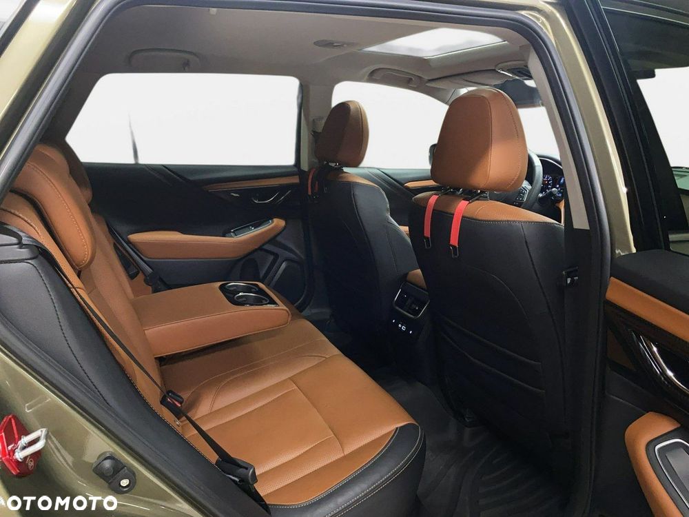 Subaru Outback - 16