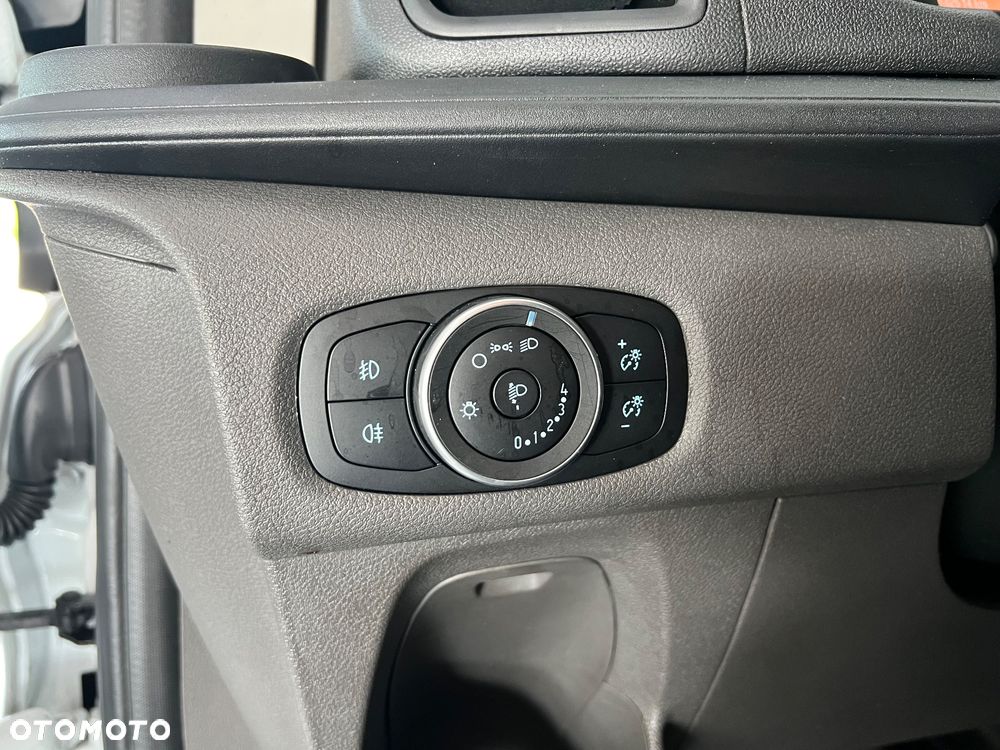 Ford Transit Custom - 25