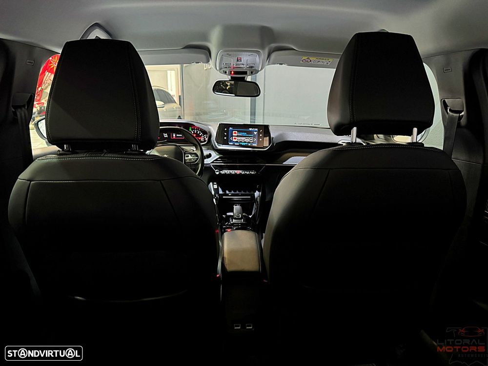 Peugeot 2008 1.2 PureTech Allure EAT8 - 36
