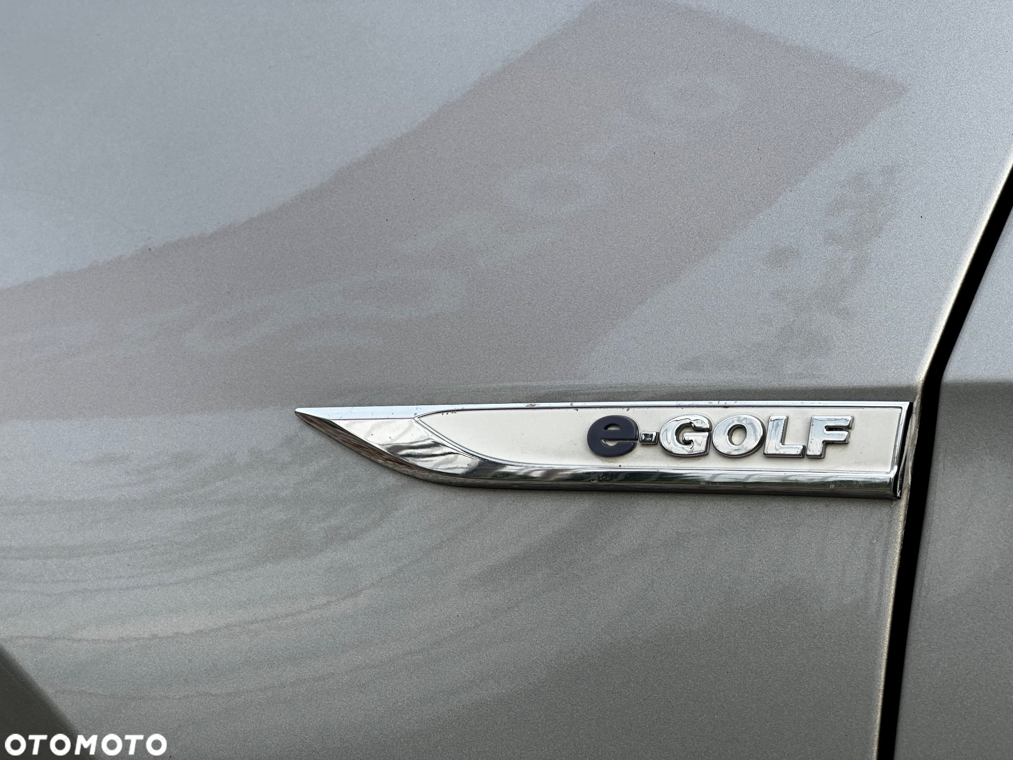 Volkswagen Golf - 14