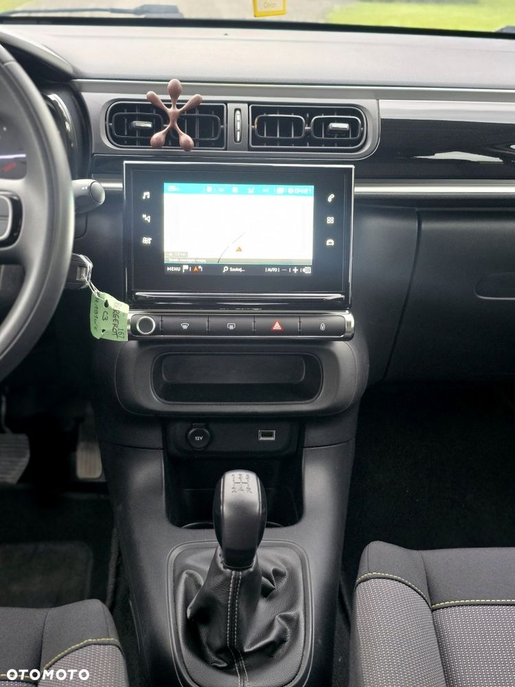 Citroën C3 Pure Tech 82 SHINE - 15