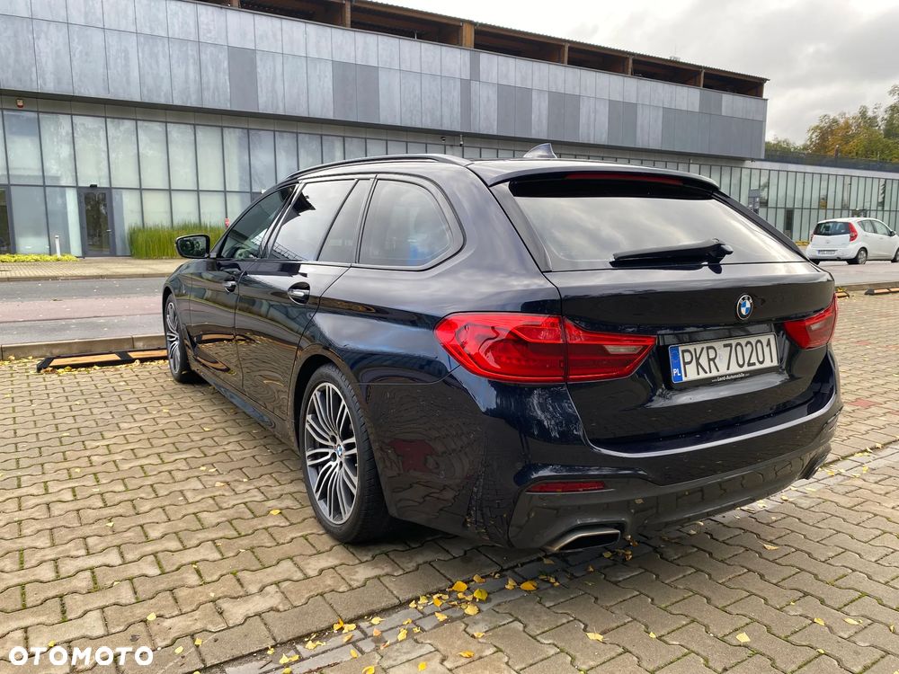 BMW Seria 5 540i xDrive Touring - 7