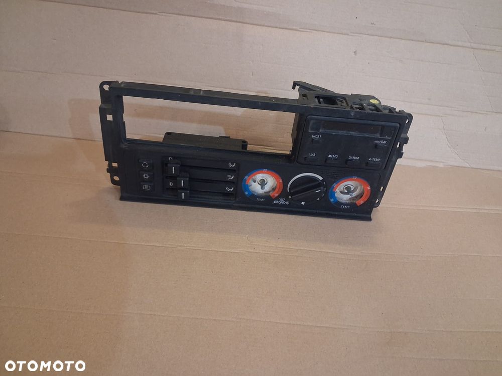 Panel sterowania BMW 5  E34  OE - 1